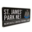 Newcastle United FC fekete utca tábla - eredeti Newcastle utcanévtábla 