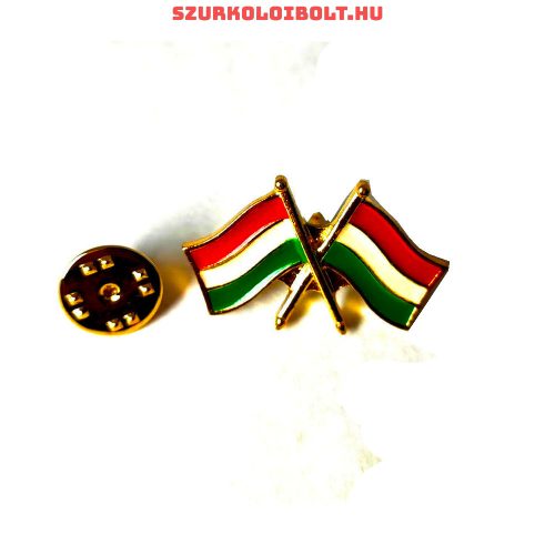 Magyarország kitűző - zászló alakú Magyarország jelvény