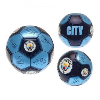   Manchester City "Signature" labda - normál (5-ös méretű) City címeres focilabda a csapat tagjainak aláírásával